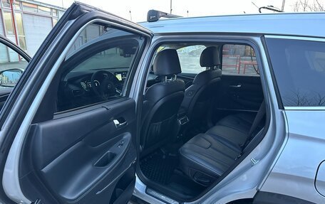 Hyundai Santa Fe IV, 2023 год, 4 360 000 рублей, 5 фотография