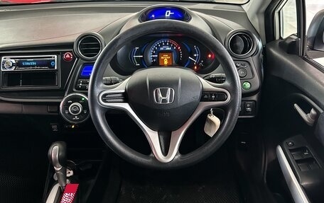 Honda Insight II рестайлинг, 2012 год, 1 050 000 рублей, 22 фотография