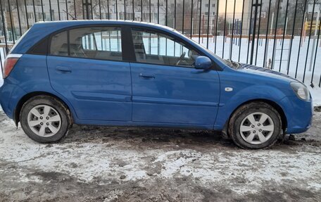 KIA Rio II, 2010 год, 750 000 рублей, 3 фотография