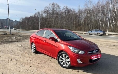 Hyundai Solaris II рестайлинг, 2012 год, 780 000 рублей, 2 фотография