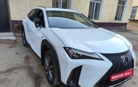 Lexus UX I, 2019 год, 3 500 000 рублей, 8 фотография