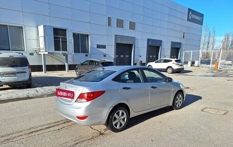 Hyundai Solaris II рестайлинг, 2012 год, 817 000 рублей, 4 фотография