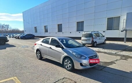 Hyundai Solaris II рестайлинг, 2012 год, 817 000 рублей, 2 фотография