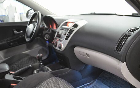KIA cee'd I рестайлинг, 2009 год, 550 000 рублей, 20 фотография