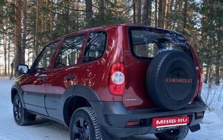 Chevrolet Niva I рестайлинг, 2010 год, 475 000 рублей, 4 фотография