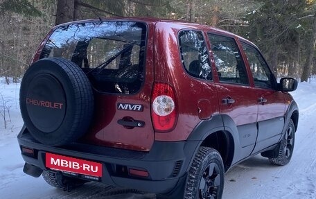 Chevrolet Niva I рестайлинг, 2010 год, 475 000 рублей, 24 фотография