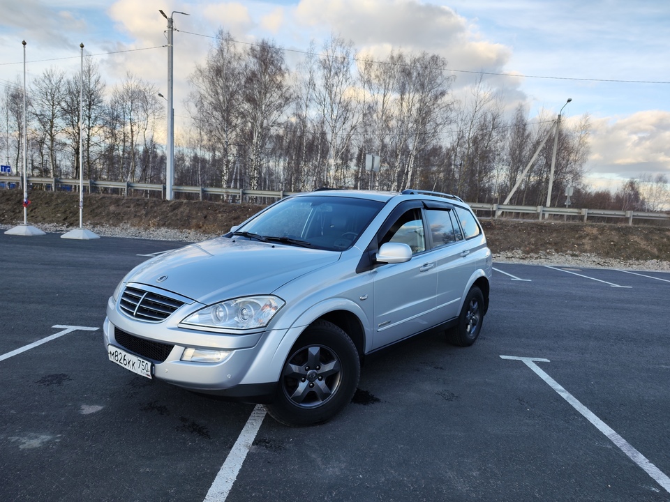 SsangYong Kyron I рестайлинг, 2011 год, 950 000 рублей, 2 фотография