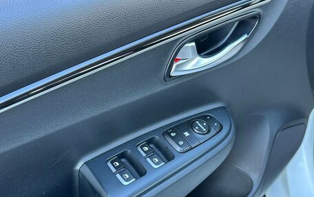KIA Rio IV, 2019 год, 1 880 000 рублей, 15 фотография