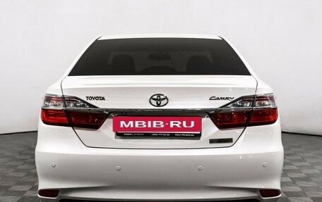 Toyota Camry, 2016 год, 2 249 000 рублей, 6 фотография