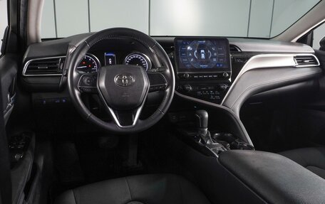 Toyota Camry, 2018 год, 2 449 000 рублей, 6 фотография