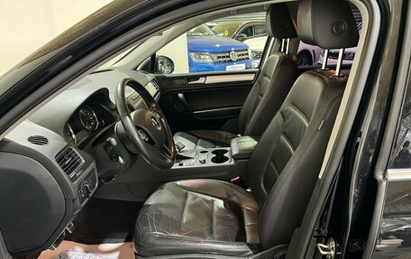 Volkswagen Touareg III, 2011 год, 2 000 000 рублей, 9 фотография