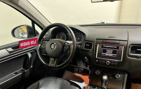 Volkswagen Touareg III, 2011 год, 2 000 000 рублей, 11 фотография