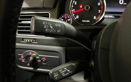 Volkswagen Touareg III, 2011 год, 2 000 000 рублей, 34 фотография