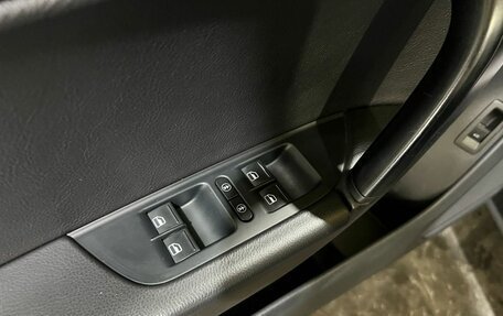 Volkswagen Touareg III, 2011 год, 2 000 000 рублей, 33 фотография
