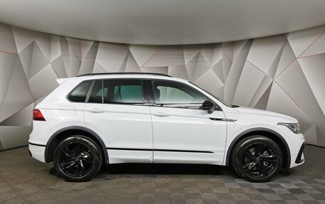 Volkswagen Tiguan II, 2021 год, 4 530 000 рублей, 6 фотография