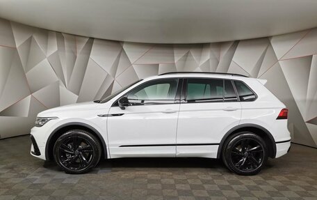 Volkswagen Tiguan II, 2021 год, 4 530 000 рублей, 5 фотография