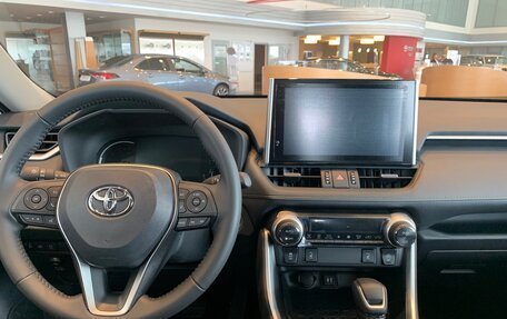 Toyota RAV4, 2023 год, 4 349 000 рублей, 9 фотография