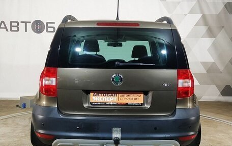 Skoda Yeti I рестайлинг, 2011 год, 799 000 рублей, 5 фотография