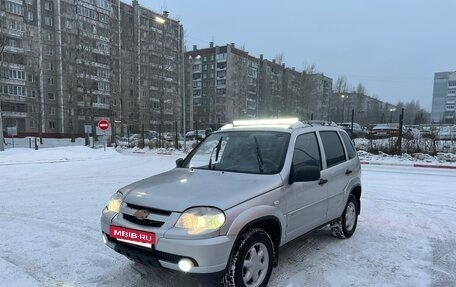 Chevrolet Niva I рестайлинг, 2011 год, 395 000 рублей, 6 фотография