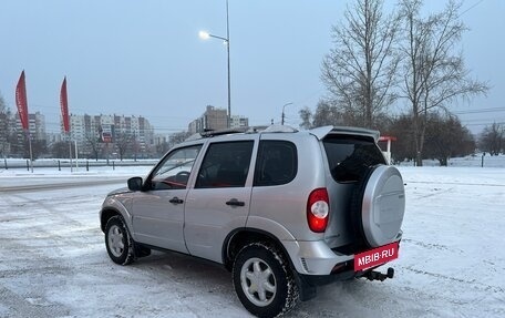 Chevrolet Niva I рестайлинг, 2011 год, 395 000 рублей, 9 фотография