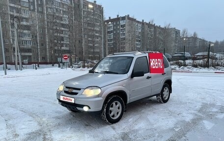 Chevrolet Niva I рестайлинг, 2011 год, 395 000 рублей, 10 фотография