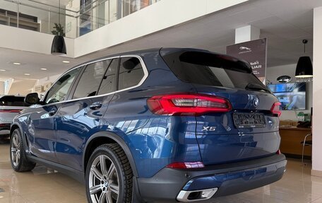 BMW X5, 2019 год, 6 190 000 рублей, 8 фотография