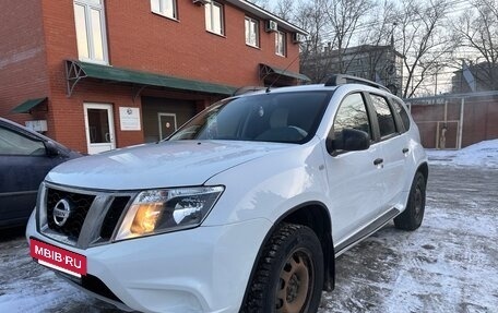 Nissan Terrano III, 2018 год, 1 200 000 рублей, 2 фотография