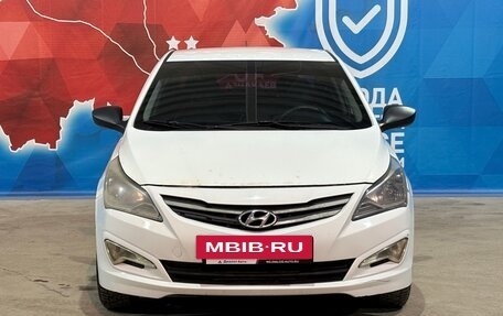 Hyundai Solaris II рестайлинг, 2015 год, 570 000 рублей, 3 фотография