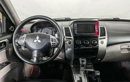 Mitsubishi Pajero Sport II рестайлинг, 2011 год, 1 299 000 рублей, 12 фотография