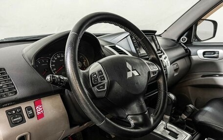 Mitsubishi Pajero Sport II рестайлинг, 2011 год, 1 299 000 рублей, 13 фотография