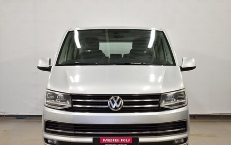 Volkswagen Multivan T6 рестайлинг, 2015 год, 3 350 000 рублей, 2 фотография