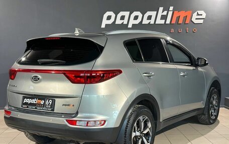 KIA Sportage IV рестайлинг, 2017 год, 1 999 000 рублей, 3 фотография