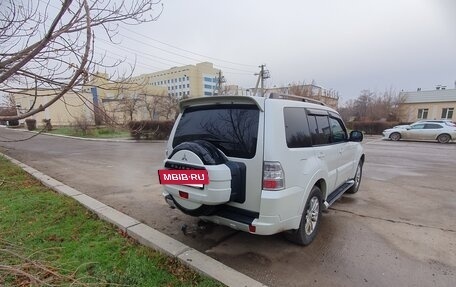 Mitsubishi Pajero IV, 2014 год, 2 349 999 рублей, 4 фотография