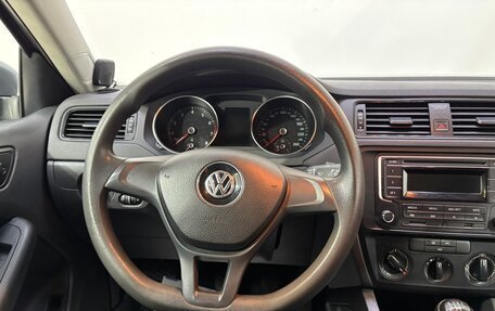 Volkswagen Jetta VI, 2015 год, 1 039 000 рублей, 11 фотография