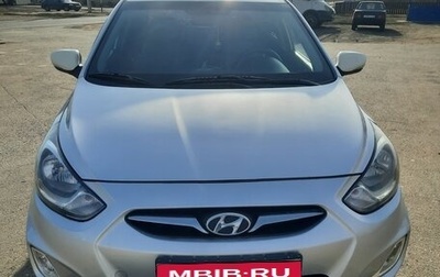 Hyundai Solaris II рестайлинг, 2011 год, 750 000 рублей, 1 фотография