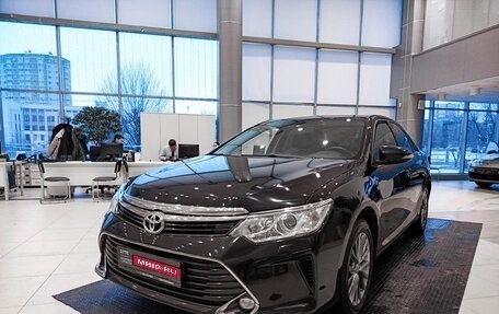 Toyota Camry, 2018 год, 2 445 000 рублей, 1 фотография