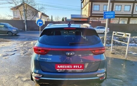 KIA Sportage IV рестайлинг, 2019 год, 2 400 000 рублей, 4 фотография