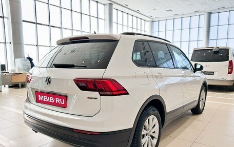 Volkswagen Tiguan II, 2020 год, 2 890 000 рублей, 5 фотография