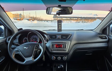 KIA Rio III рестайлинг, 2015 год, 1 120 000 рублей, 12 фотография