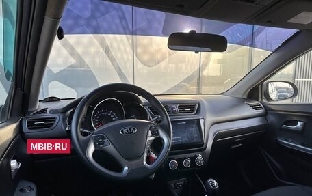 KIA Rio III рестайлинг, 2017 год, 1 085 000 рублей, 2 фотография