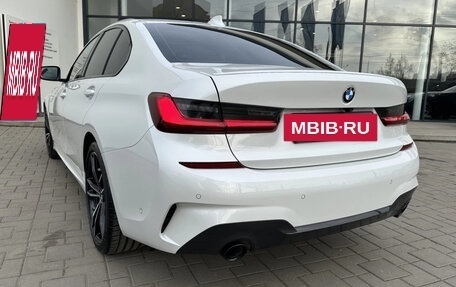 BMW 3 серия, 2021 год, 3 390 000 рублей, 9 фотография