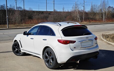 Infiniti FX II, 2010 год, 2 100 000 рублей, 5 фотография