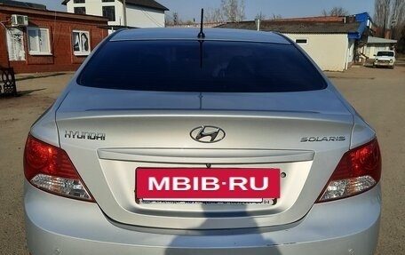 Hyundai Solaris II рестайлинг, 2011 год, 750 000 рублей, 6 фотография