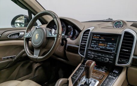 Porsche Cayenne III, 2014 год, 3 250 000 рублей, 26 фотография