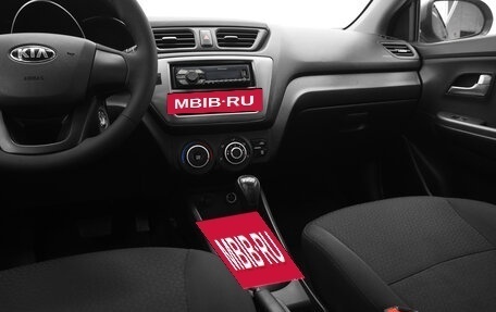 KIA Rio III рестайлинг, 2014 год, 935 000 рублей, 10 фотография