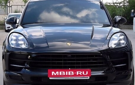 Porsche Macan I рестайлинг, 2021 год, 4 890 000 рублей, 2 фотография