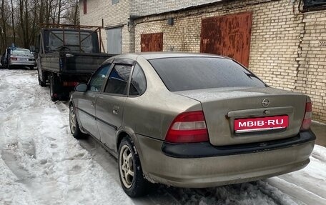 Opel Vectra B рестайлинг, 1996 год, 90 000 рублей, 1 фотография