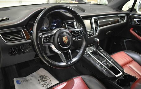 Porsche Macan I рестайлинг, 2015 год, 2 850 000 рублей, 7 фотография