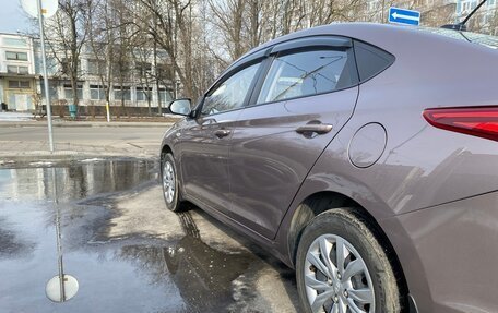 Hyundai Solaris II рестайлинг, 2018 год, 1 500 000 рублей, 10 фотография