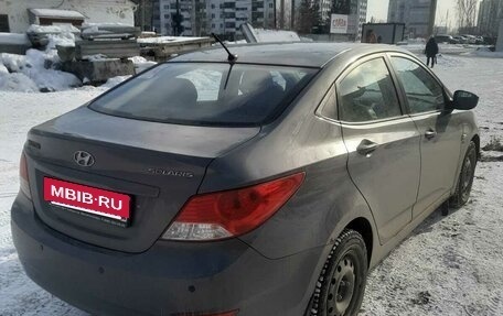 Hyundai Solaris II рестайлинг, 2012 год, 530 000 рублей, 12 фотография